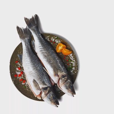 Лаврак изчистен