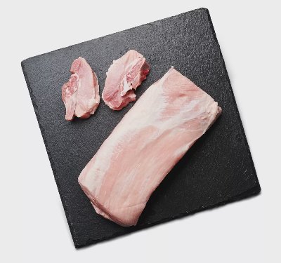 Свински гърди с кост от свежата витрина